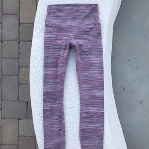 High waisted Lululemon full length leggings 💜